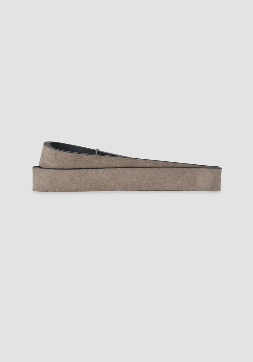 Cinturón Morato color camel oscuro h.30 en ante con hebilla de placa