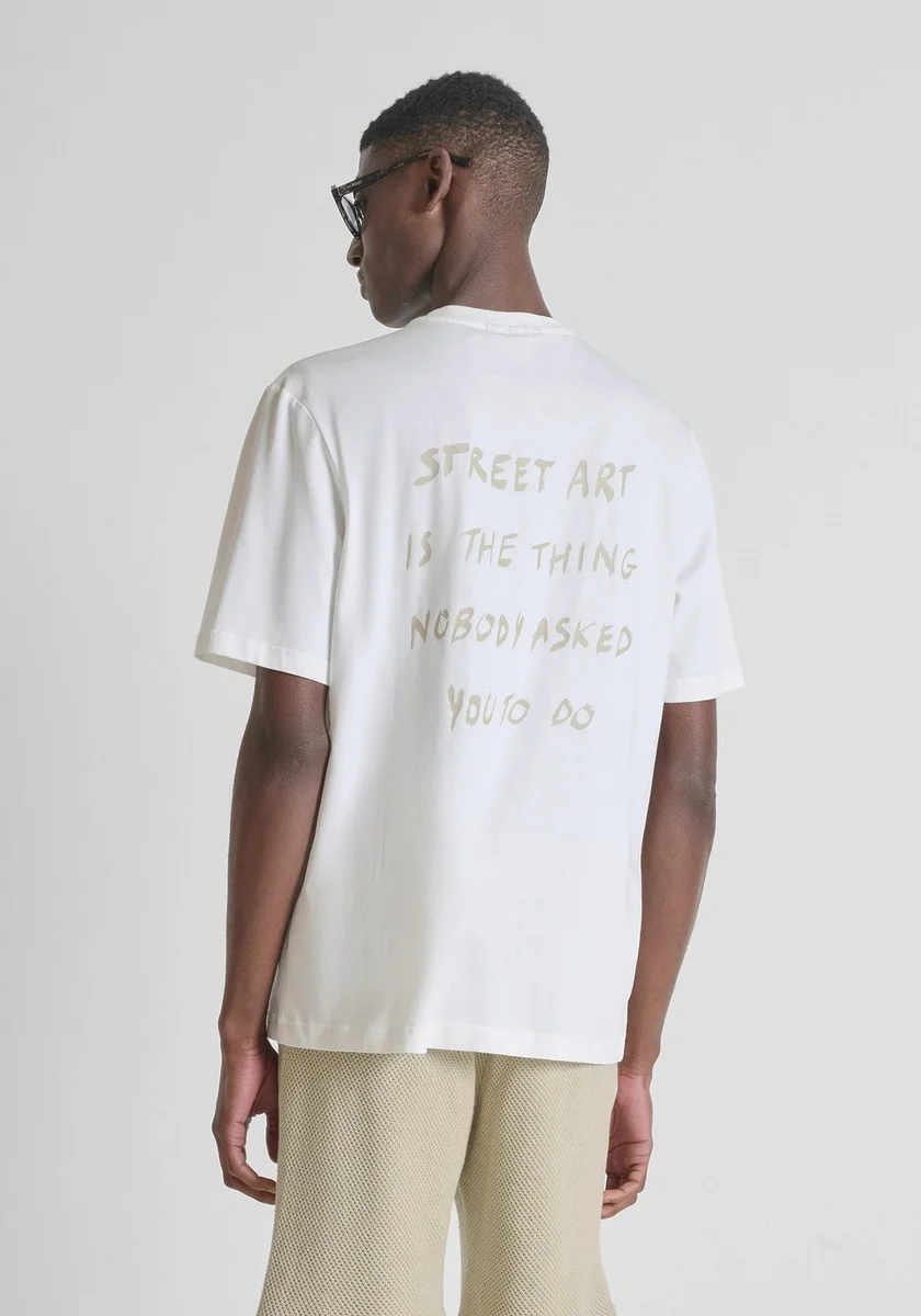 Camiseta Moraato relaxed fit en algodon strett Art