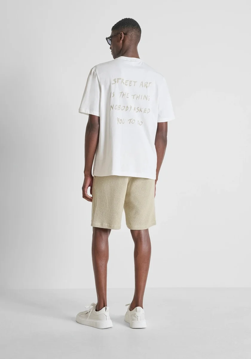 Camiseta Moraato relaxed fit en algodon strett Art