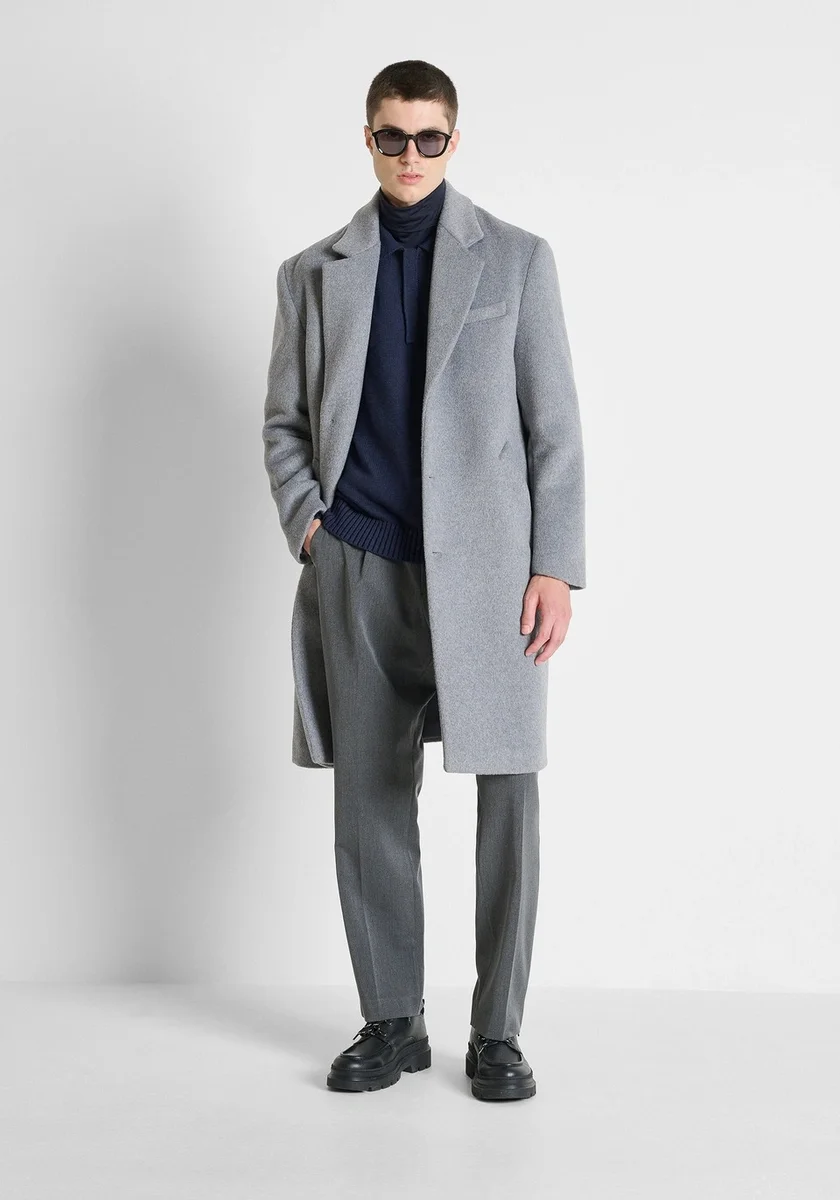 Pantalones Morato "Alan" gris jaspeado medio relaxed fit en sarga de viscosa