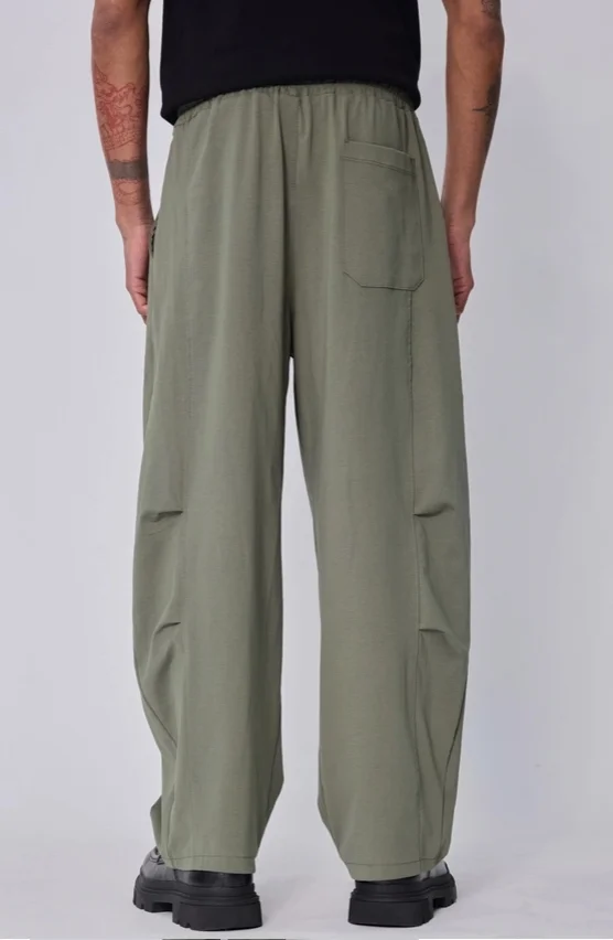 PANTALON ANCHO FRILIVIN PARIS CON PINZA COLOR VERDE