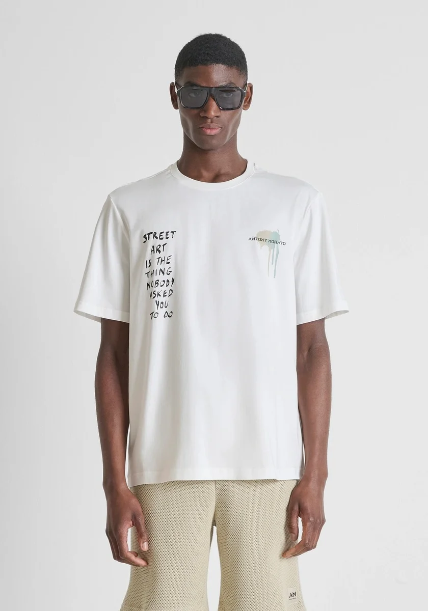 Camiseta Moraato relaxed fit en algodon strett Art