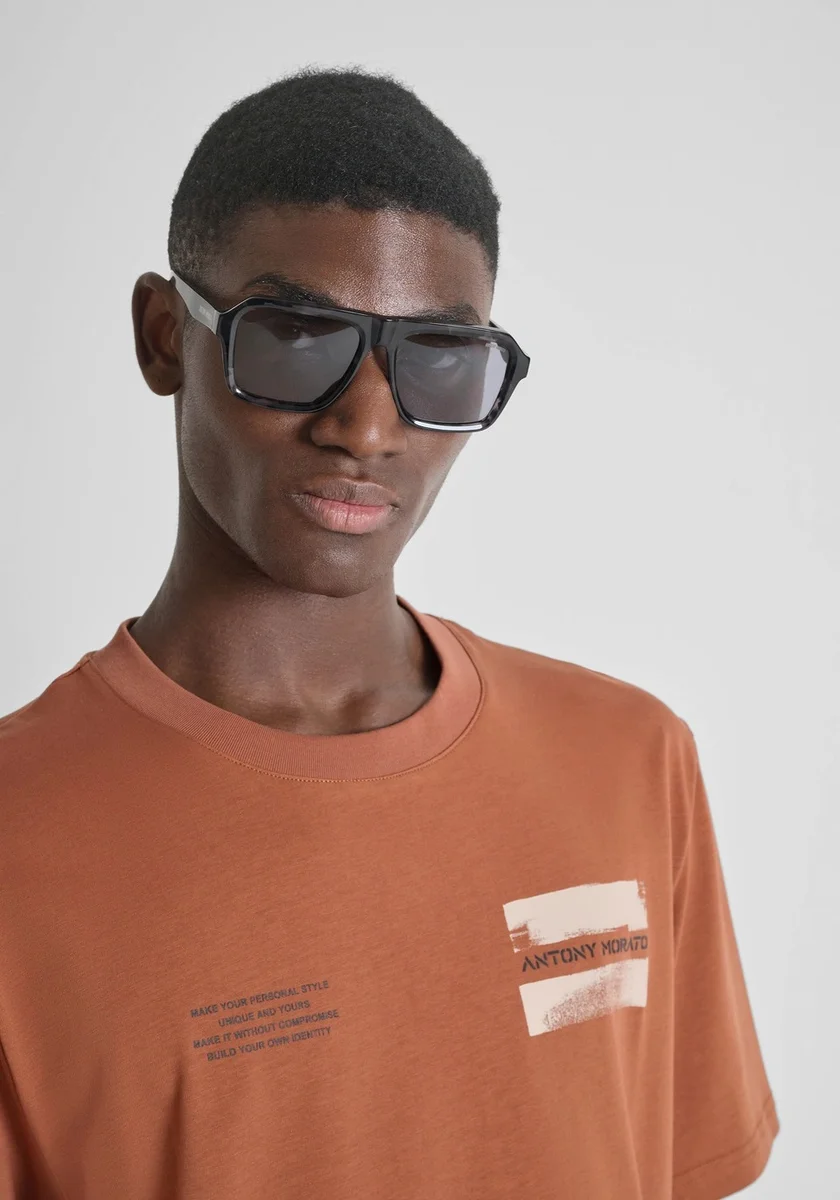 CAMISETA MORATO RELAXED FIT DE PUNTO DE ALGODÓN CON ESTAMPADO MOHO
