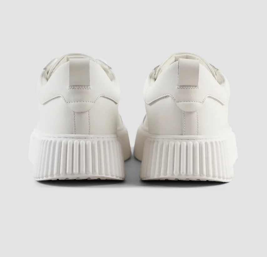 SNEAKER «HOPPER» EN PIEL LISA BLANCA