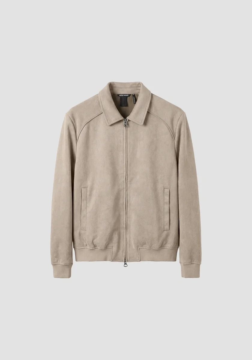Chaqueta Morato color masilla regular fit en tejido agamuzada con logo en relieve en el pecho