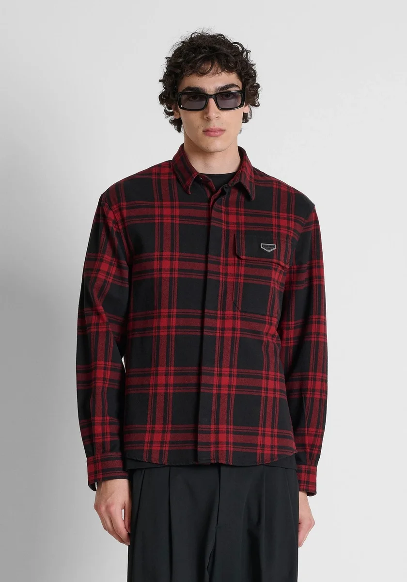 Camisa Morato "Montreal" negra relaxed fit en sarga de algodón de cuadros con logo en placa metálica
