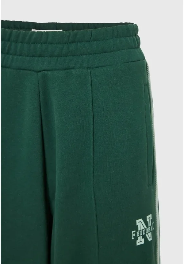 Conjunto Sport mujer Funky Buddha verde