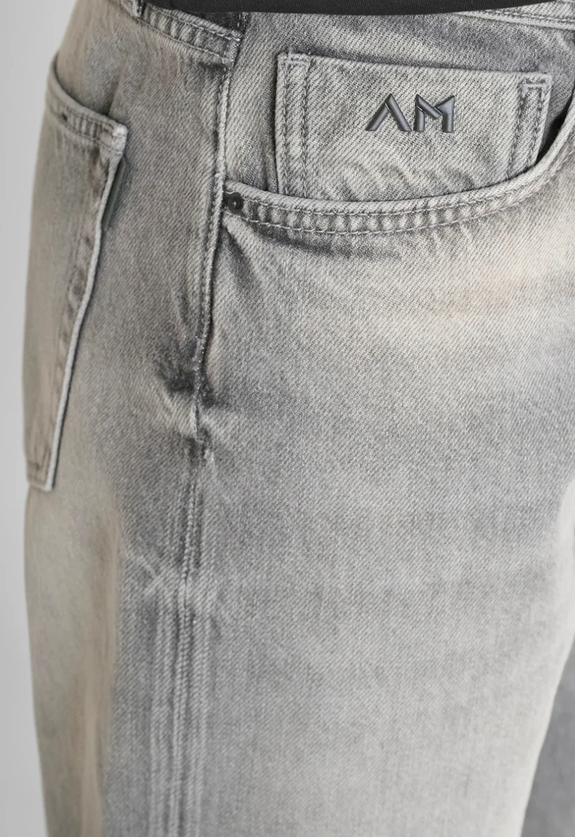 VAQUEROS MORATO FLARED STRAIGHT FIT «BRAD» EN DENIM NEGRO