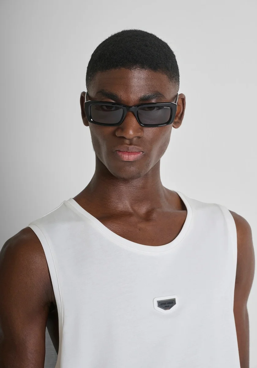 CAMISETA MORATO SIN MANGAS REGULAR FIT DE ALGODÓN CON PLACA CON LOGOTIPO BLANCA