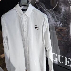 CAMISA KARL LAGERFELD BLANCO LOGO ENGOMADO